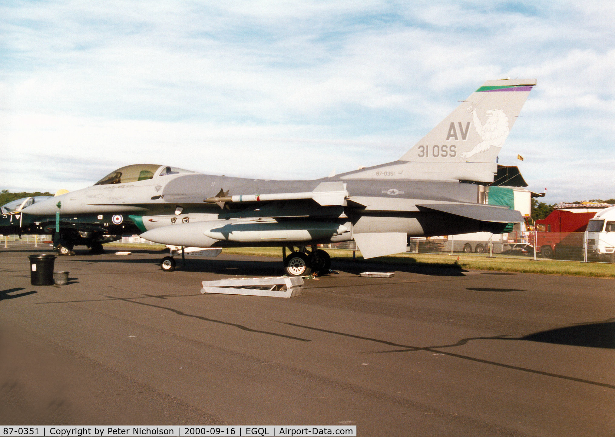 87-0351, 1987 General Dynamics F-16CG Fighting Falcon C/N 1C-2, F-16CG Fighting Falcon, callsign Nickel 02, of 555th Fighter Squadron/31st Fighting Wing based at Aviano on display at the 2000 RAF Leuchars Airshow.
