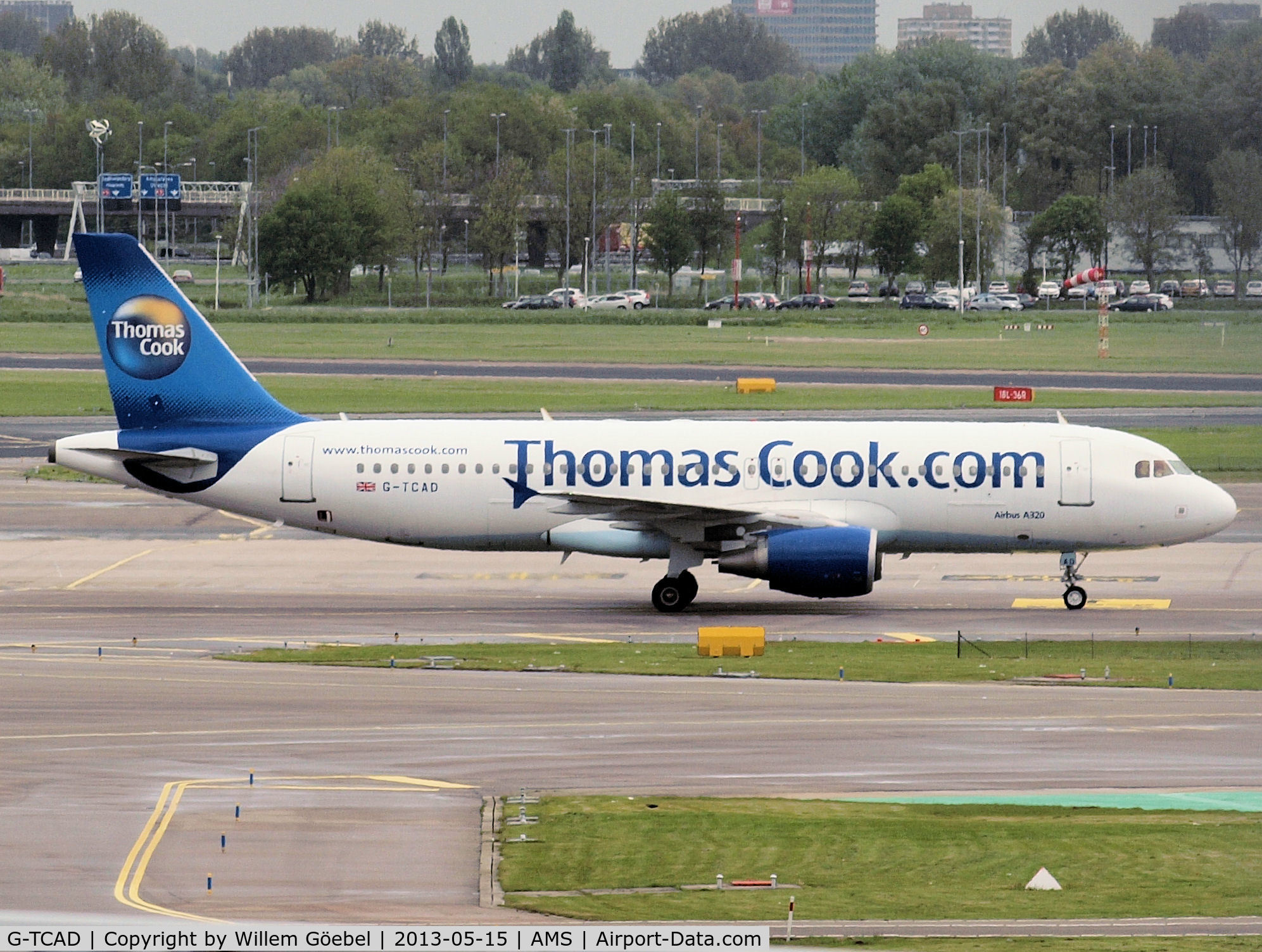 G-TCAD, 2003 Airbus A320-214 C/N 2114, Taxi to the parking on Schiphol east.