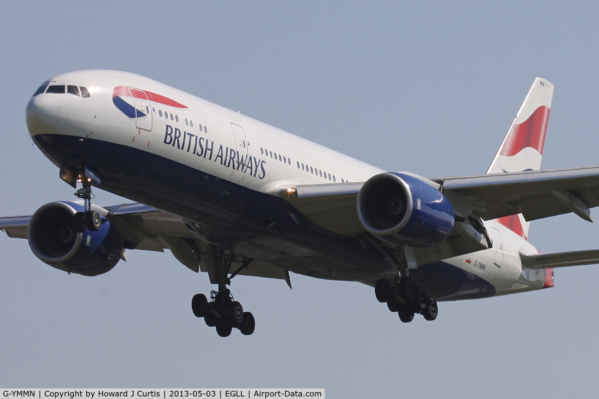 G-YMMN, 2001 Boeing 777-236 C/N 30316, British Airways, on approach to runway 27L.