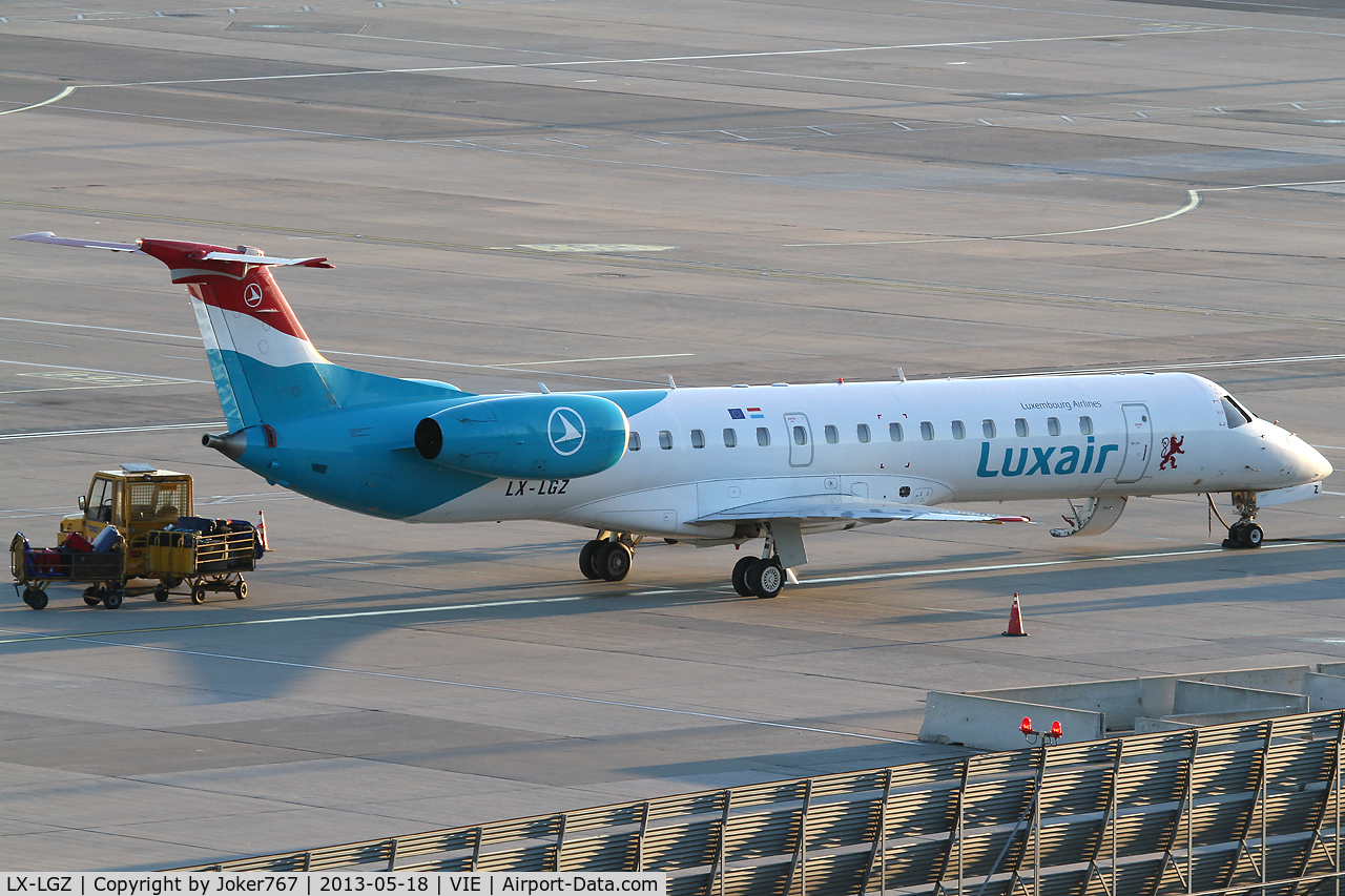 LX-LGZ, 2000 Embraer EMB-145LU (ERJ-145LU) C/N 145258, Luxair