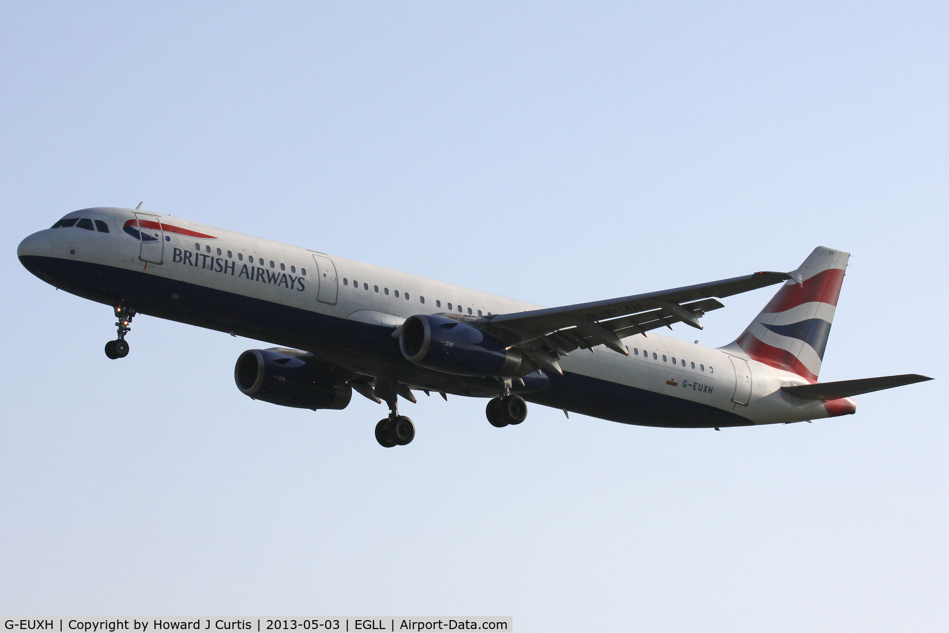 G-EUXH, 2004 Airbus A321-231 C/N 2363, British Airways, on approach to runway 27L.