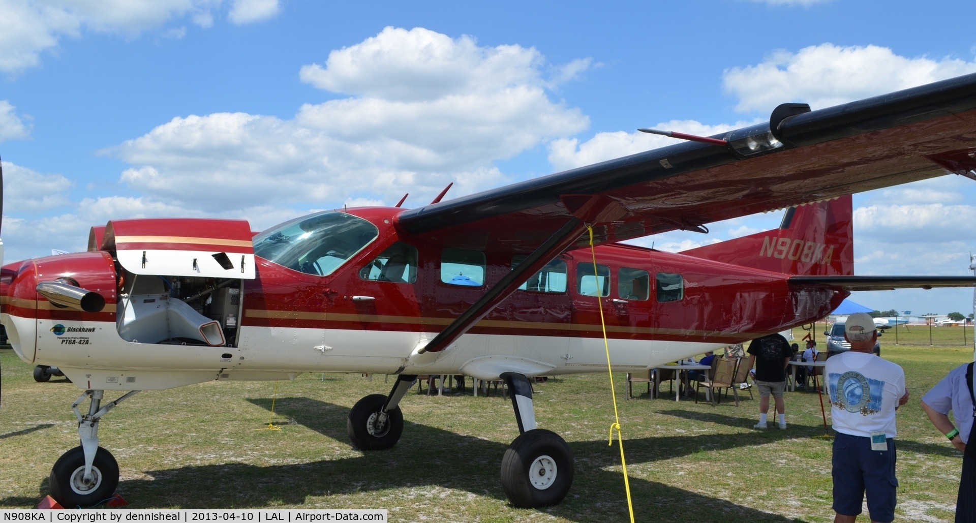 N908KA, 2002 Cessna 208 Caravan I C/N 208-00359, 2002 CESSNA 208