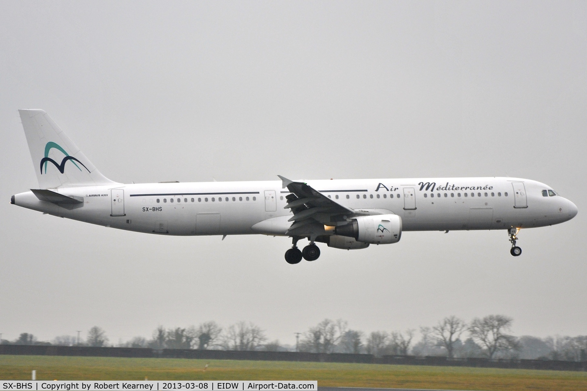 SX-BHS, 1997 Airbus A321-112 C/N 642, On short finals for r/w 10