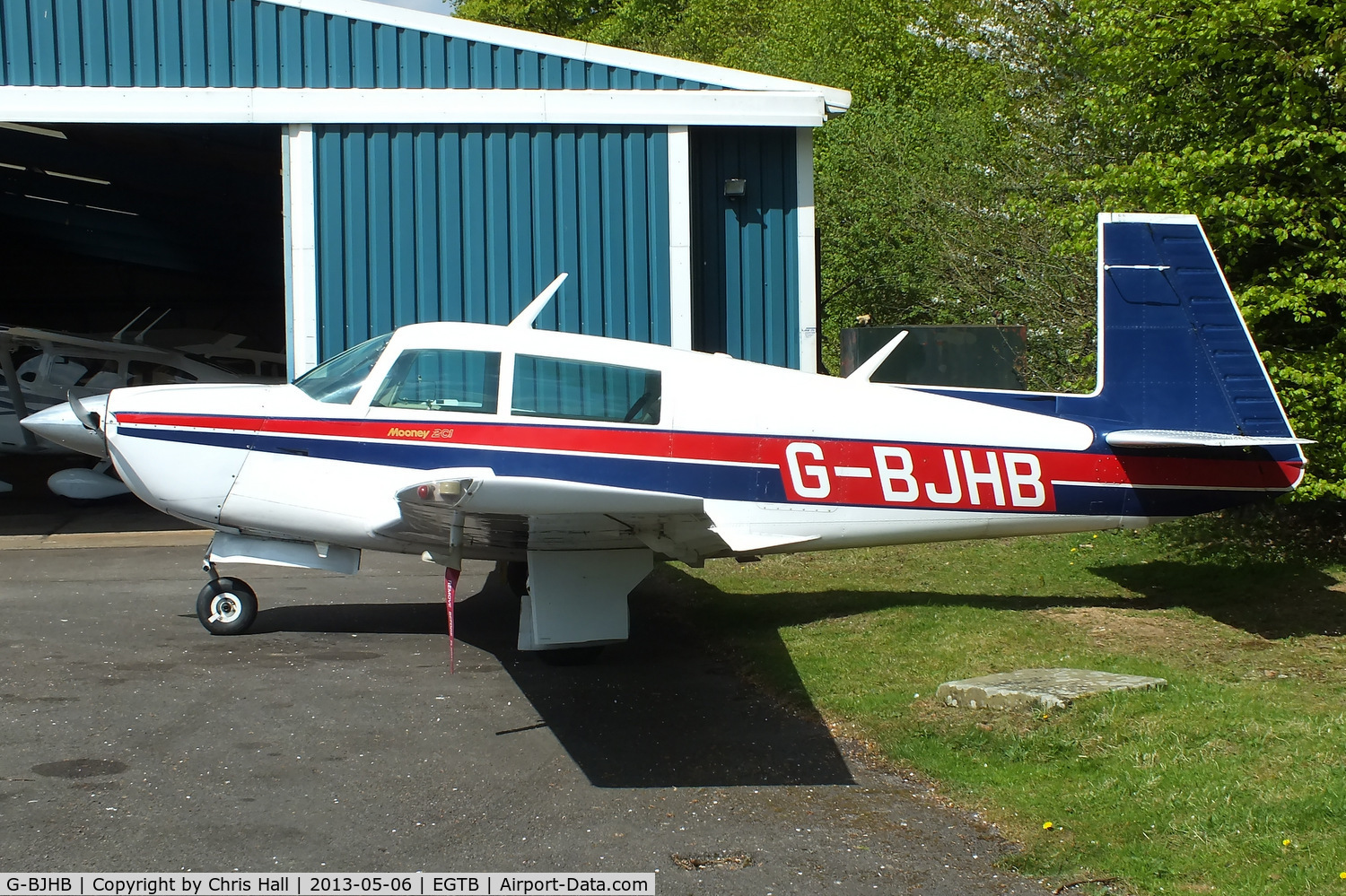 G-BJHB, 1981 Mooney M20J 201 C/N 24-1190, Zitair flying club