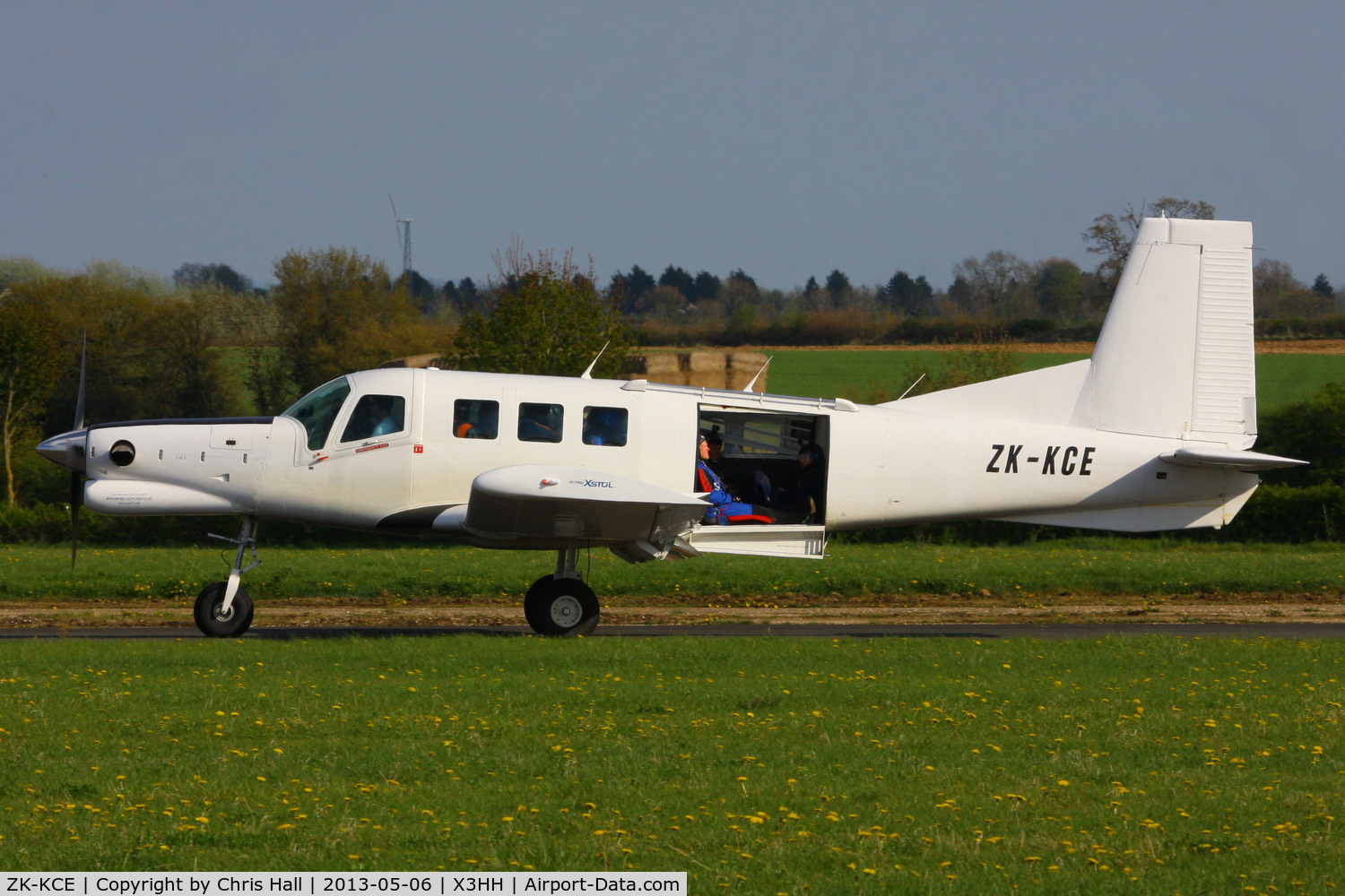 ZK-KCE, 2012 Pacific Aerospace 750XL C/N 185, Hinton Skydiving Centre