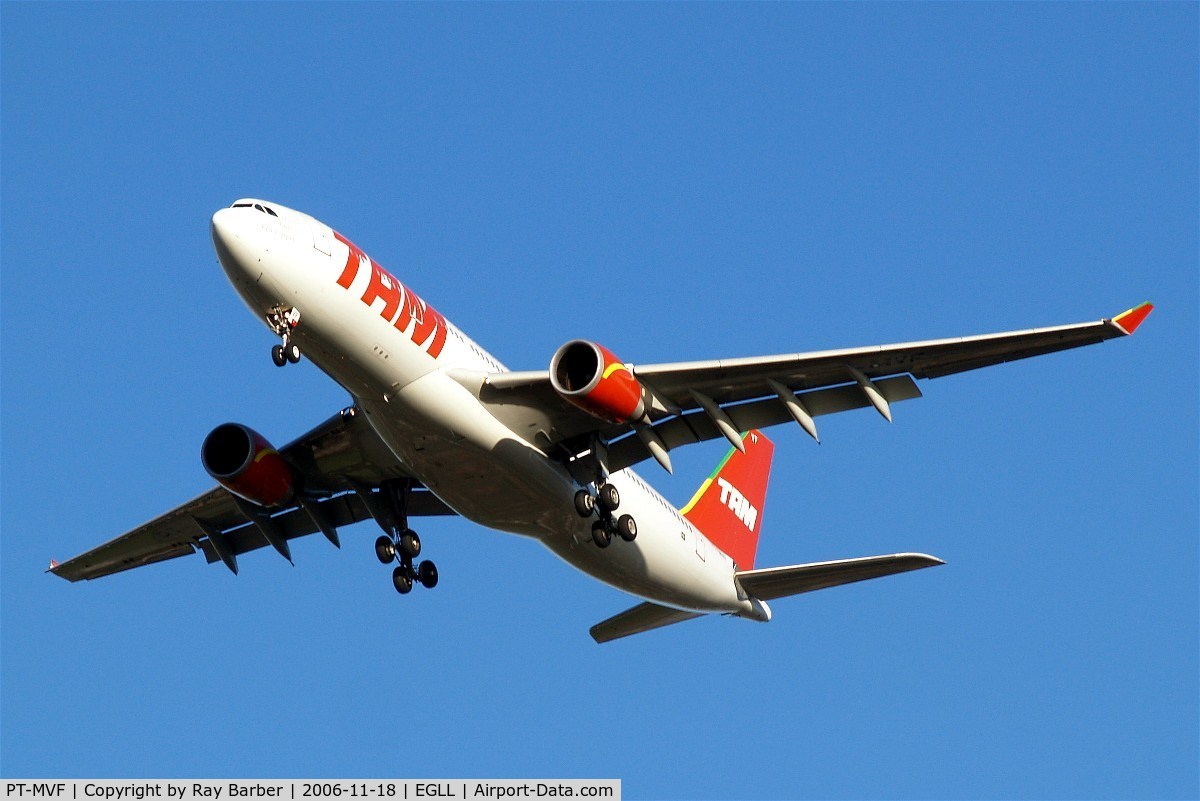 PT-MVF, 2002 Airbus A330-203 C/N 466, Airbus A330-203 [466] (TAM Airlines) Home~G 18/11/2006