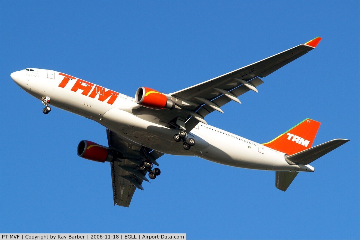 PT-MVF, 2002 Airbus A330-203 C/N 466, Airbus A330-203 [466] (TAM Airlines) Home~G 18/11/2006