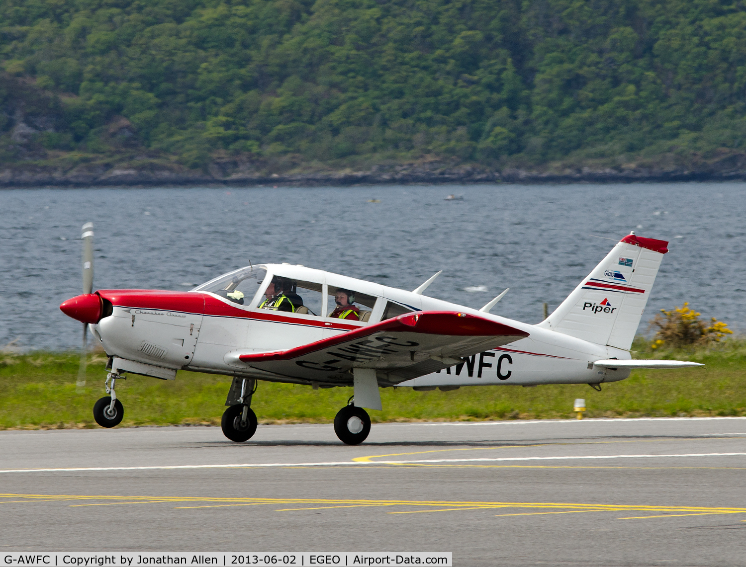 G-AWFC, 1968 Piper PA-28R-180 Cherokee Arrow C/N 28R-30670, Departing from Oban Airport (North Connel).
