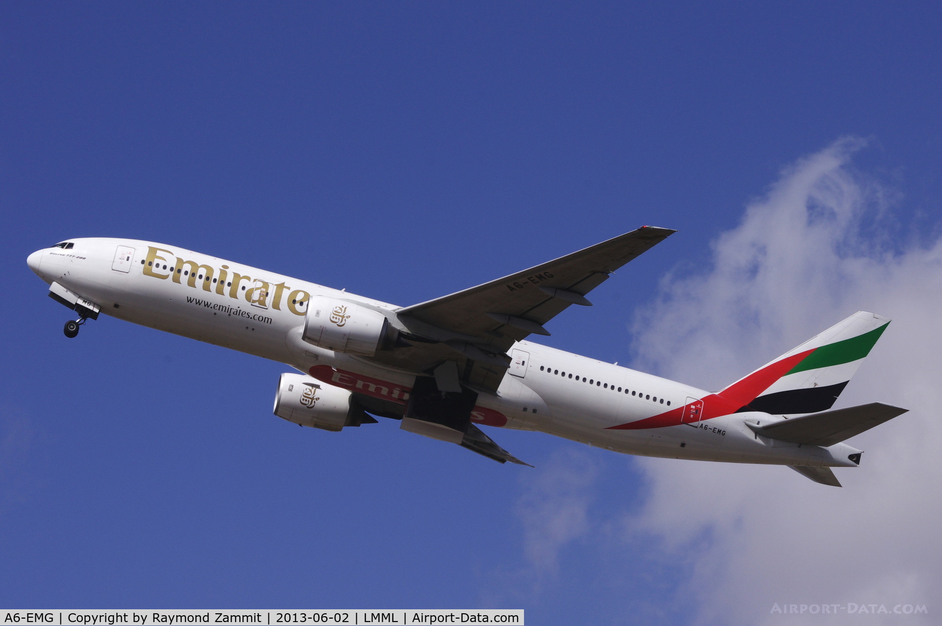 A6-EMG, 1997 Boeing 777-21H/ER C/N 27252, B777 A6-EMG Emirates Airlines