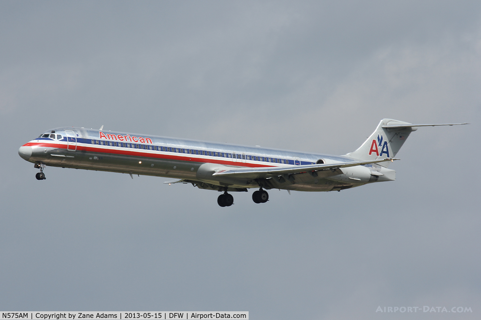 N575AM, 1991 McDonnell Douglas MD-82 (DC-9-82) C/N 53152, American Airlines at DFW Airport