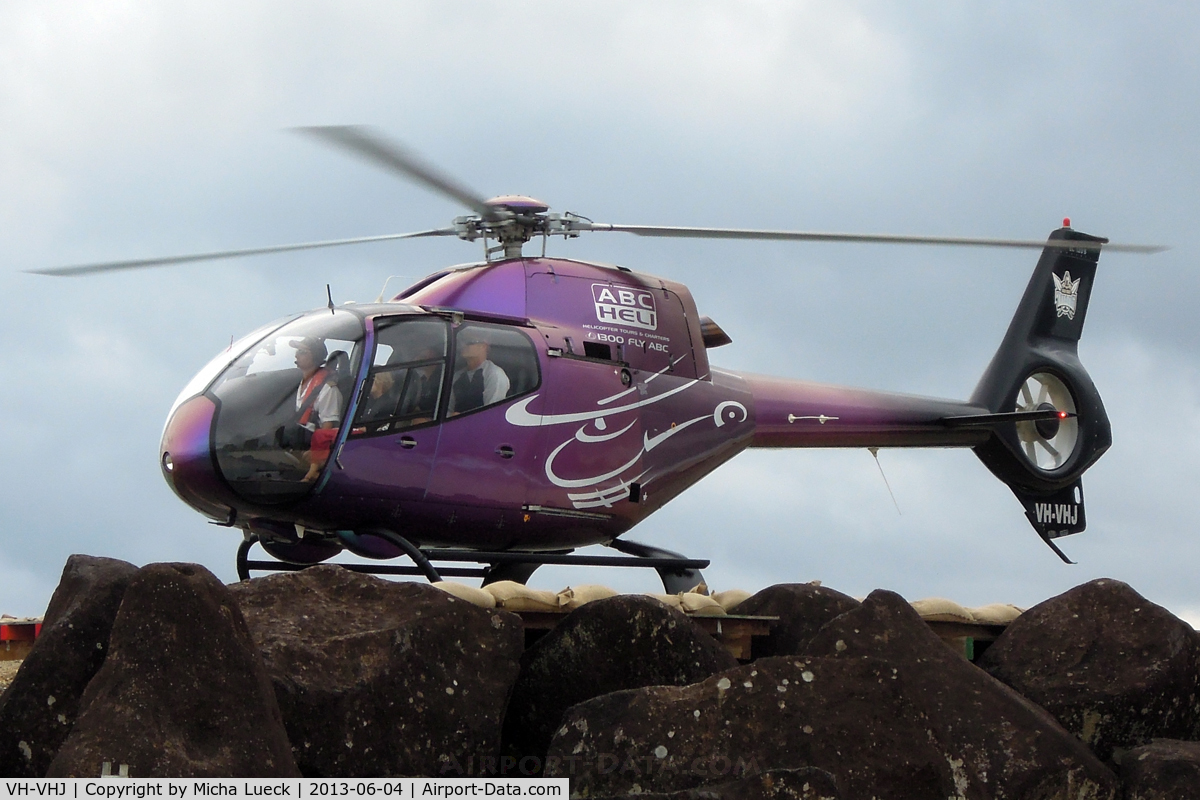 VH-VHJ, 2002 Eurocopter EC-120B Colibri C/N 1300, Coolangatta Beach