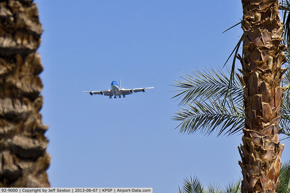 92-9000, 1987 Boeing VC-25A (747-2G4B) C/N 23825, Air Force One. Arrival at Palm Springs
