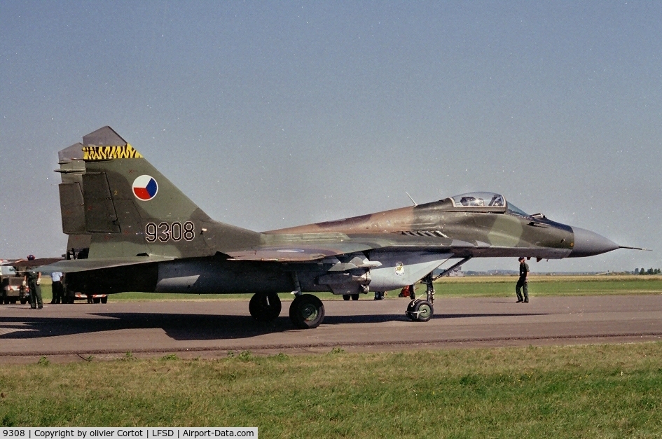 9308, Mikoyan-Gurevich MiG-29A C/N 263983, Then in czechoslovakian mrkgs, 1992