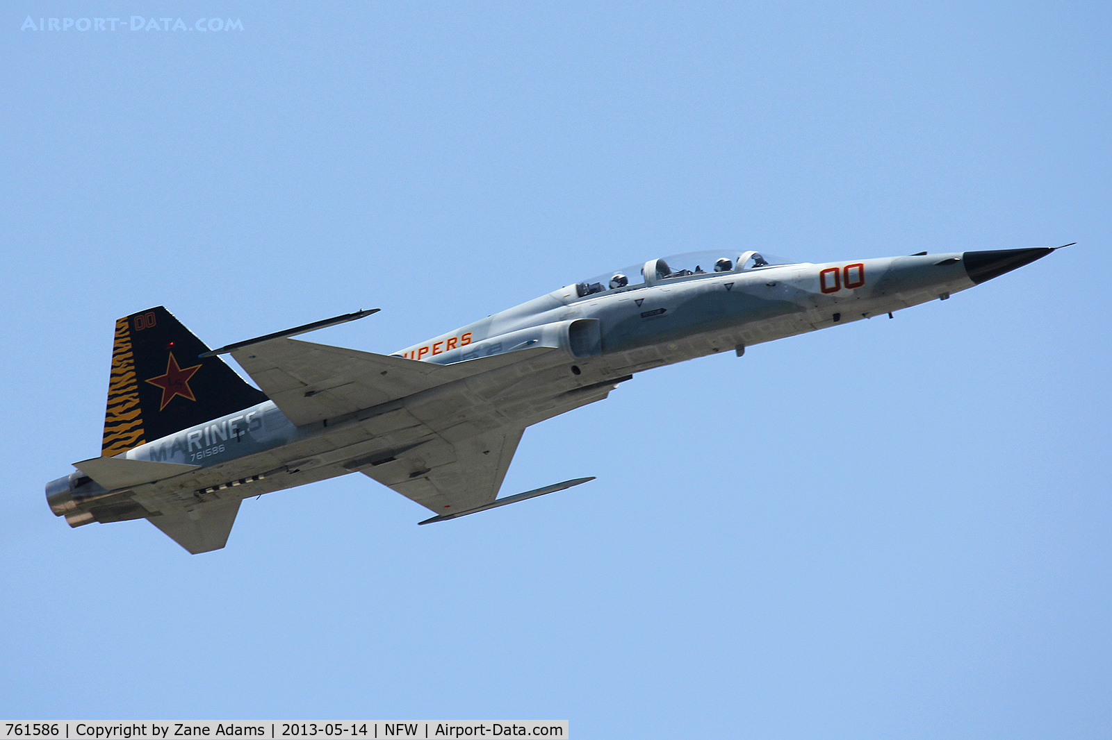 761586, Northrop F-5F Tiger II C/N L.1061, At NAS Fort Worth