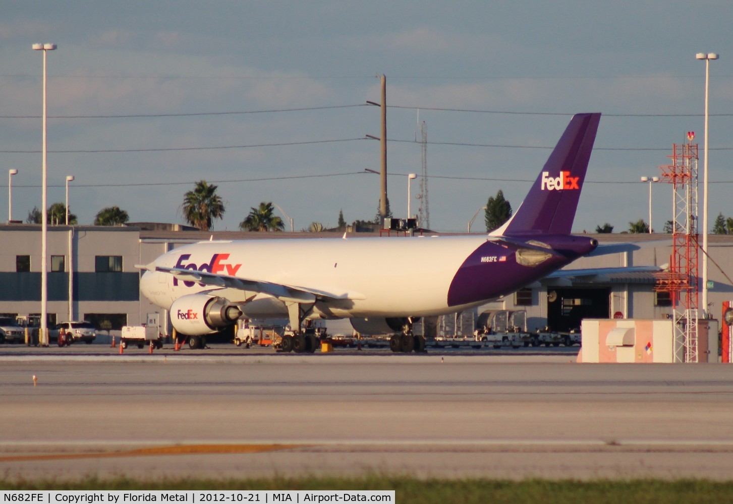 N682FE, 1999 Airbus A300F4-605R C/N 0800, Fed Ex A300