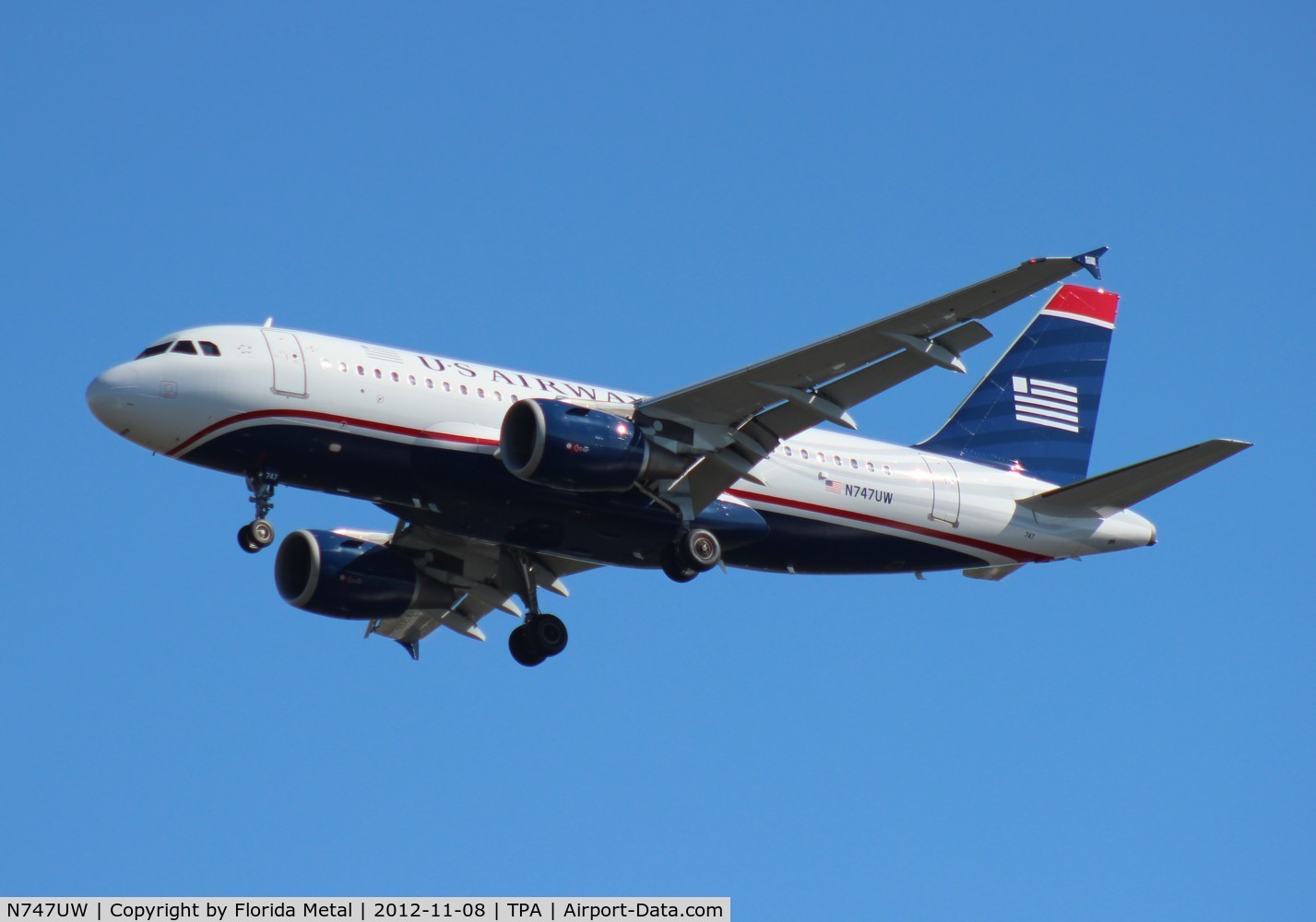 N747UW, 2000 Airbus A319-112 C/N 1301, US Airways A319