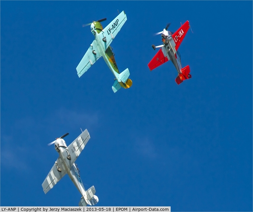 LY-ANP, Yakovlev Yak-50 C/N 811907, Yakovlev Yak50