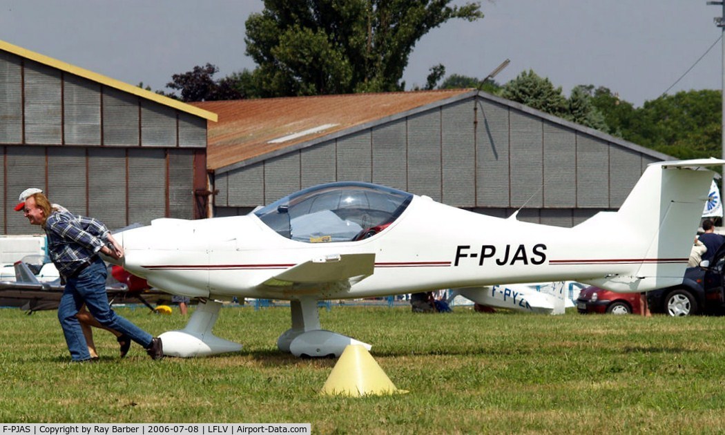 F-PJAS, Dyn'Aero MCR Sportster C/N 24, Dyn'Aero MCR-01 Banbi [24] Vichy~F 08/07/2006
