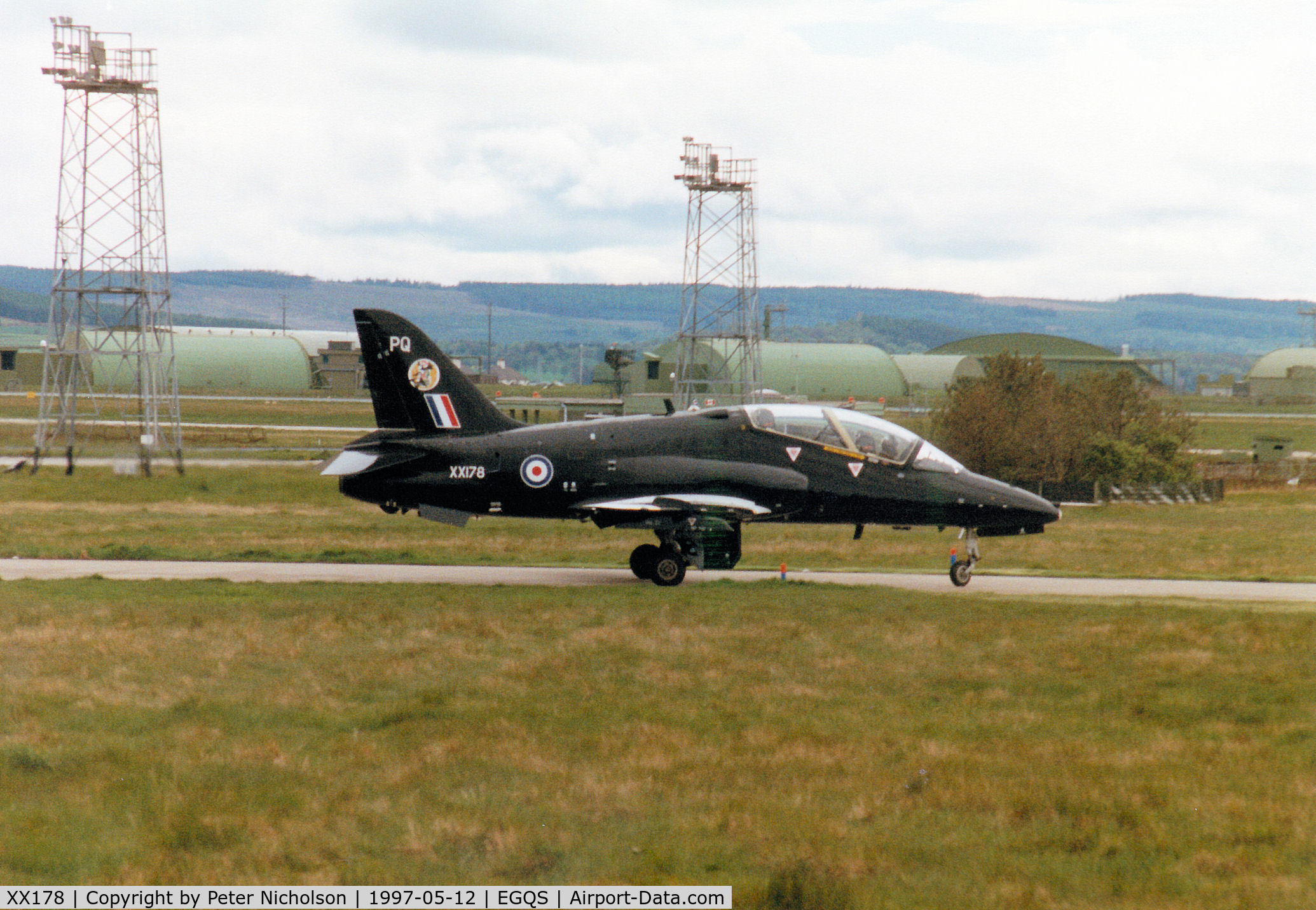 XX178, 1977 Hawker Siddeley Hawk T.1W C/N 025/312025, Hawk T.1 of 19[Reserve] Squadron at RAF Valley preparing to join Runway 23 at RAF Lossiemouth in May 1997.