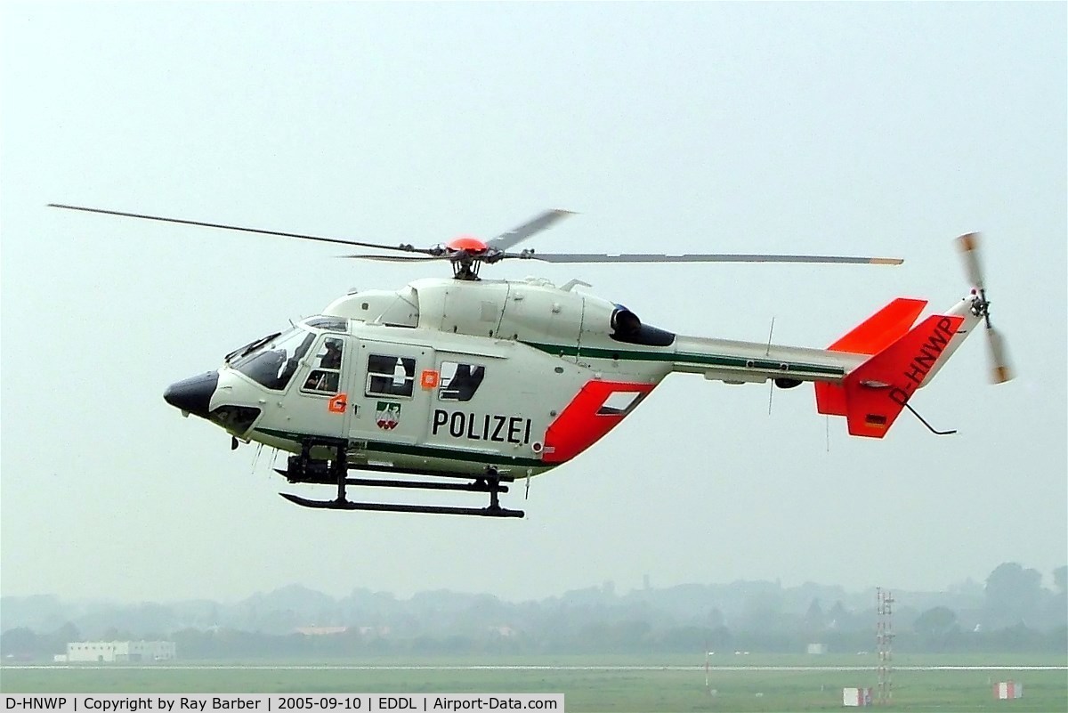 D-HNWP, Eurocopter-Kawasaki BK-117C-1 C/N 7553, MBB/Kawasaki BK-117C-1 [7553] (Polizei) Dusseldorf~D 10/09/2005