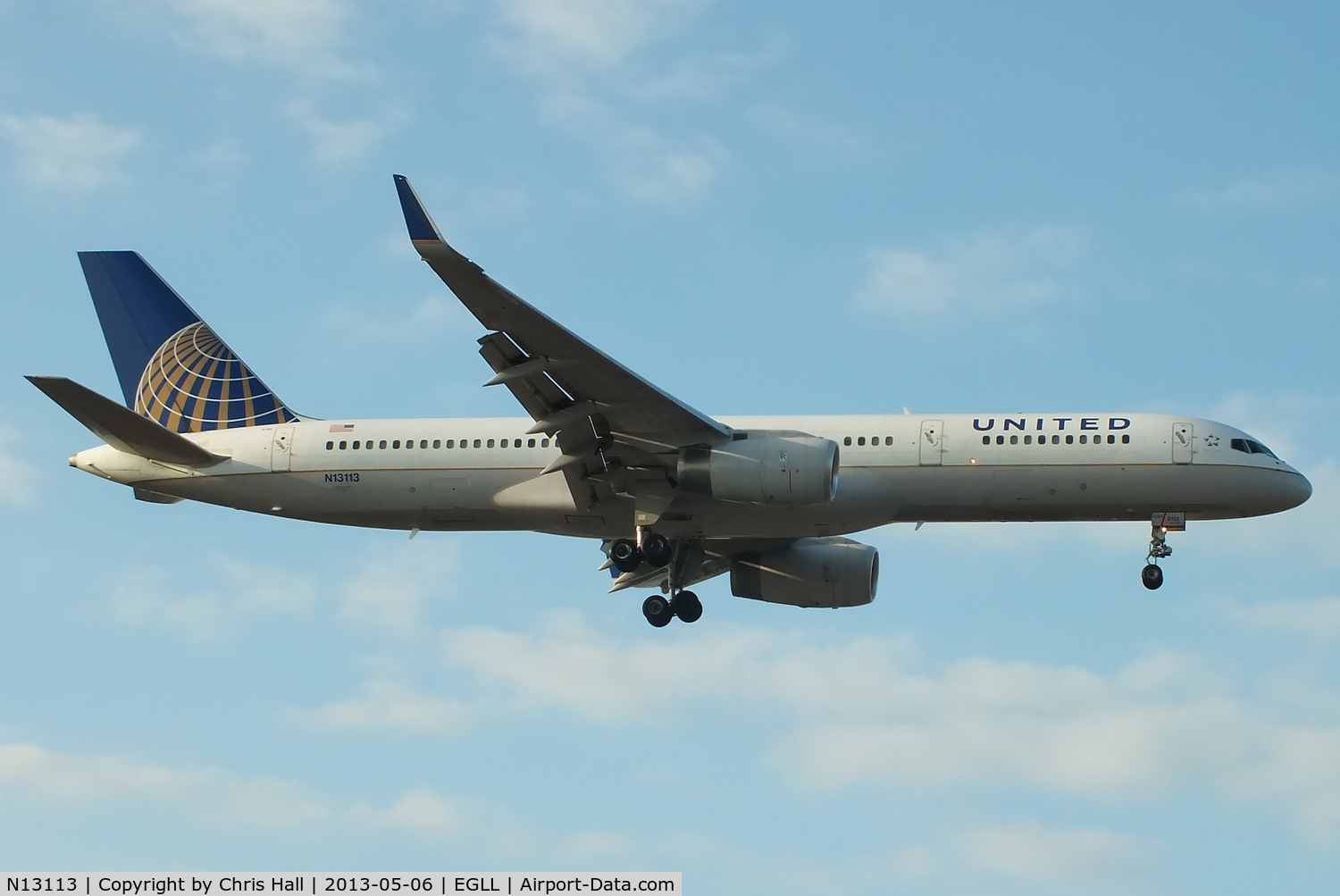 N13113, 1995 Boeing 757-224 C/N 27555, United Airlines