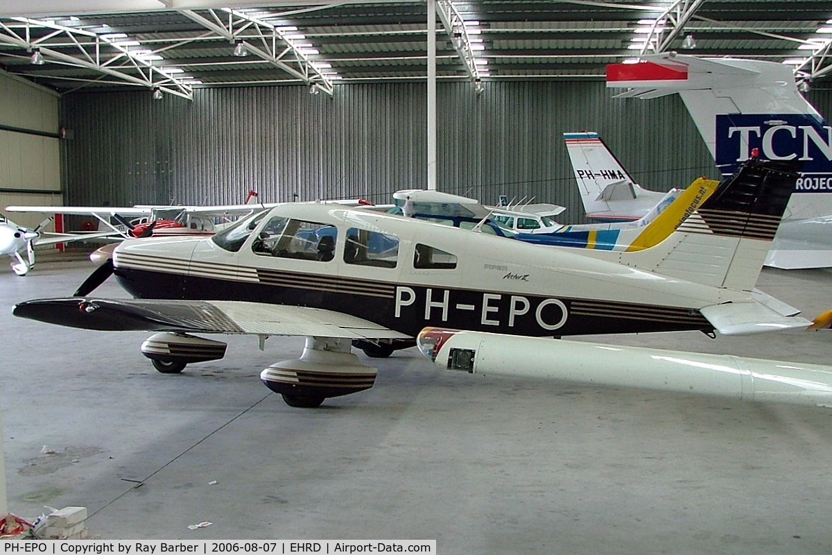 PH-EPO, Piper PA-28-181 Archer II C/N 28-7990557, Piper PA-28-181 Archer II [28-7990557] Rotterdam~PH 07/08/2006