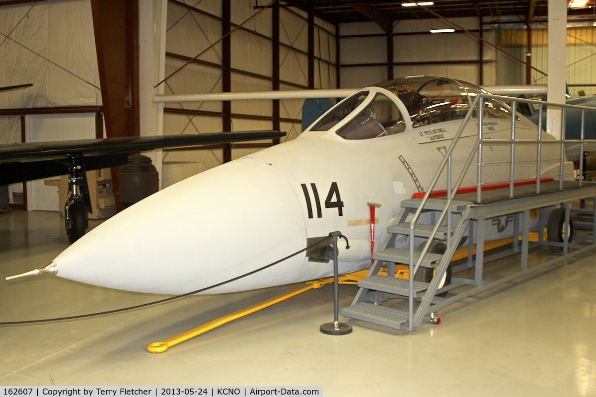 162607, Grumman F-14A Tomcat C/N 529, At Yanks Air Museum , Chino