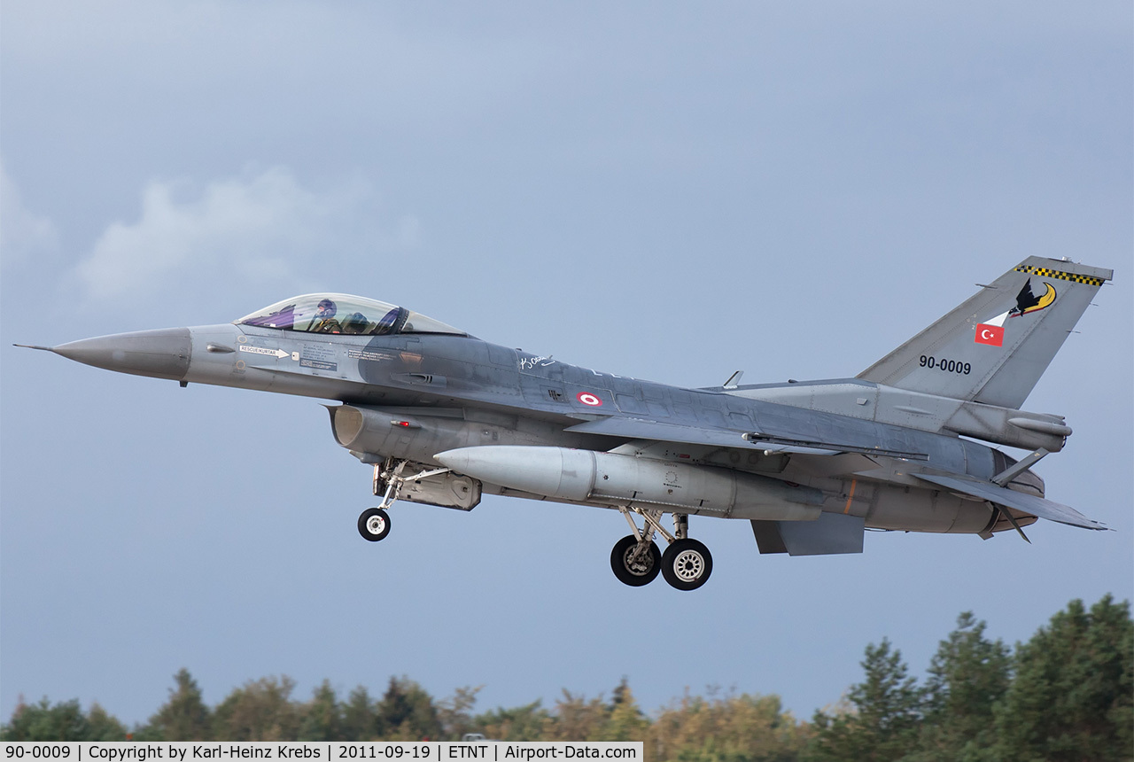 90-0009, 1990 General Dynamics F-16C Fighting Falcon C/N 4R-68, Turkey - Air Force