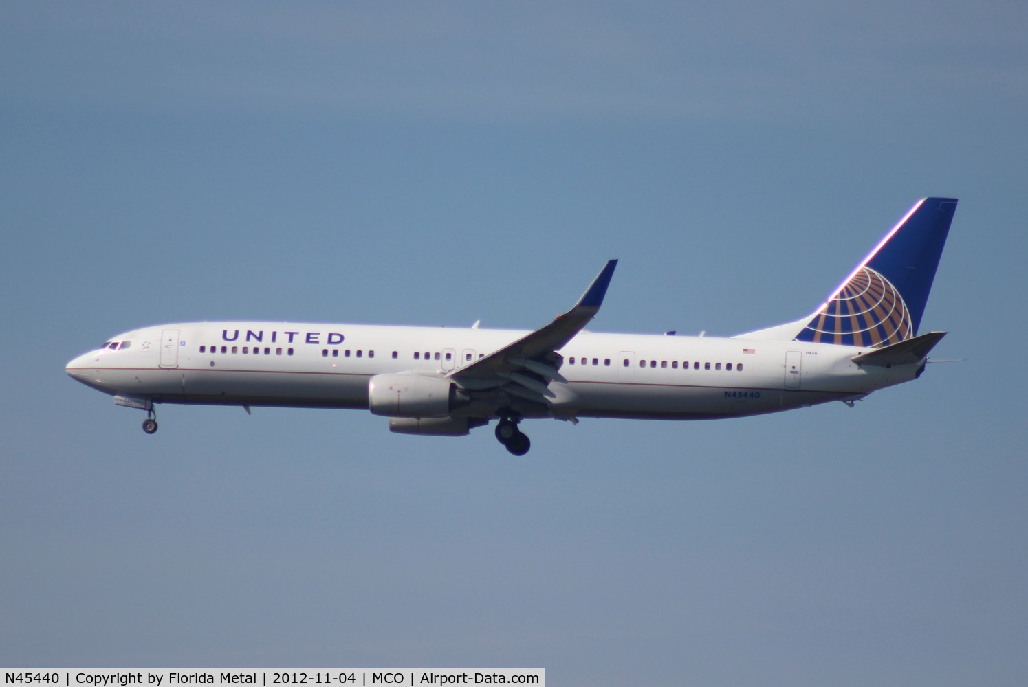 N45440, 2009 Boeing 737-924/ER C/N 33535, United 737-900