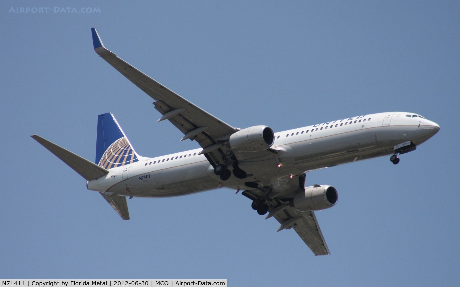 N71411, 2002 Boeing 737-924 C/N 30128, United 737-900