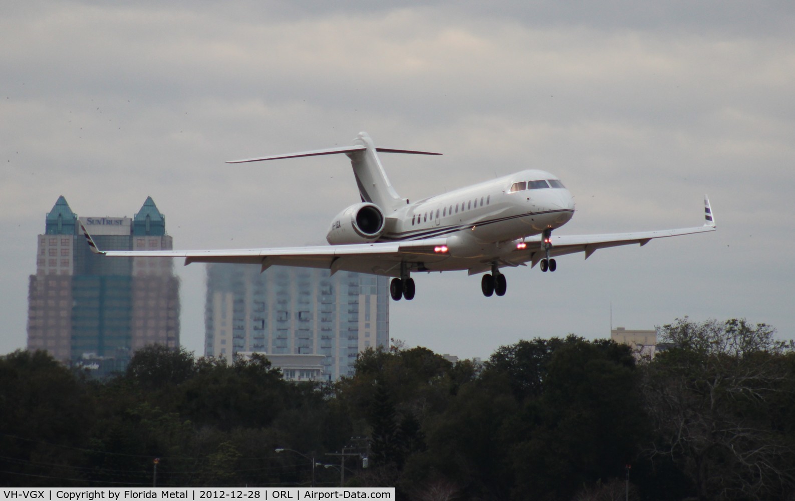 VH-VGX, 2001 Bombardier BD-700-1A10 Global Express C/N 9079, Australian Global Express