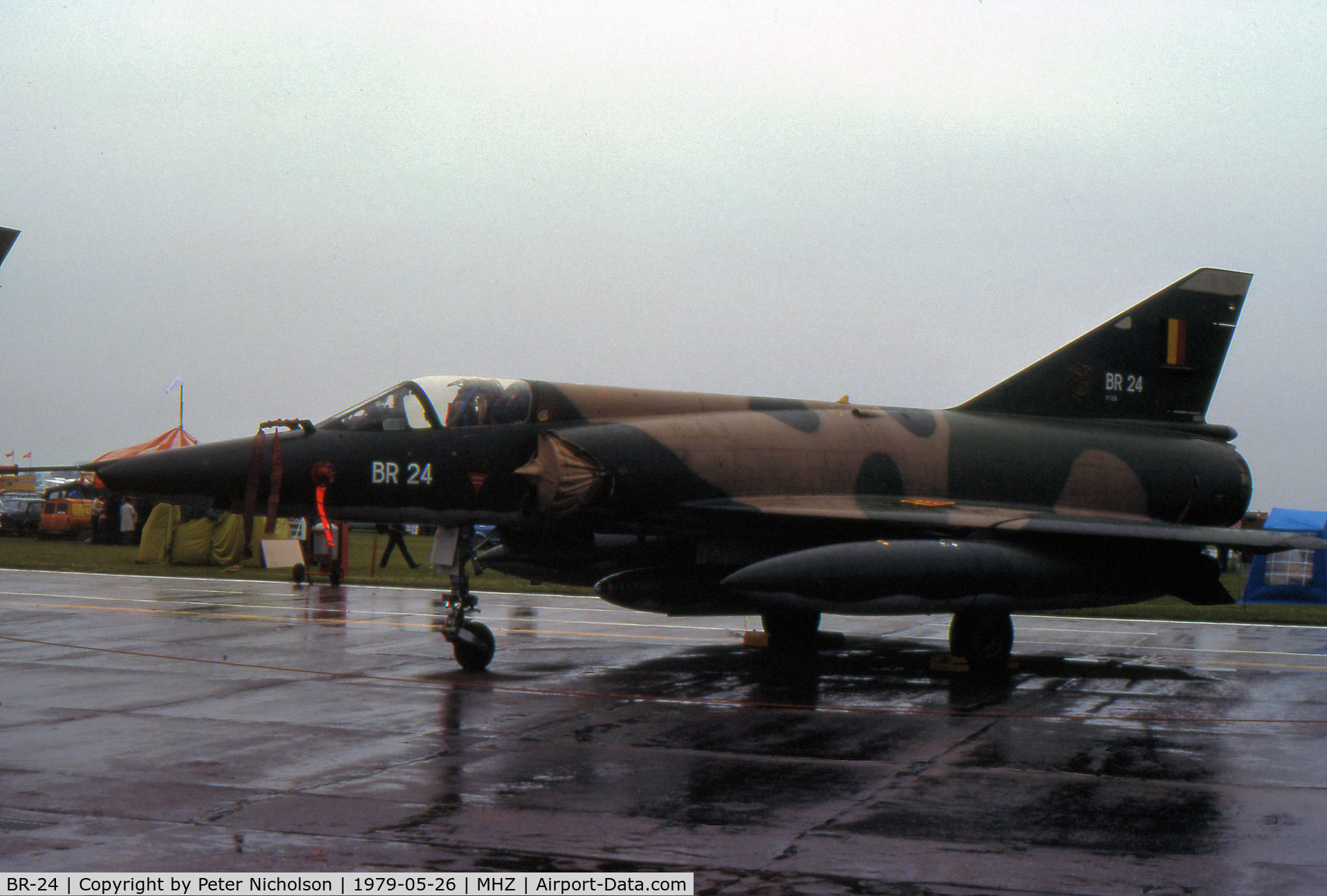 BR-24, Dassault Mirage 5BR C/N 324, Another view of the Belgian Air Force Mirage 5BR of 42 Squadron on display at the 1979 RAF Mildenhall Air Fete.