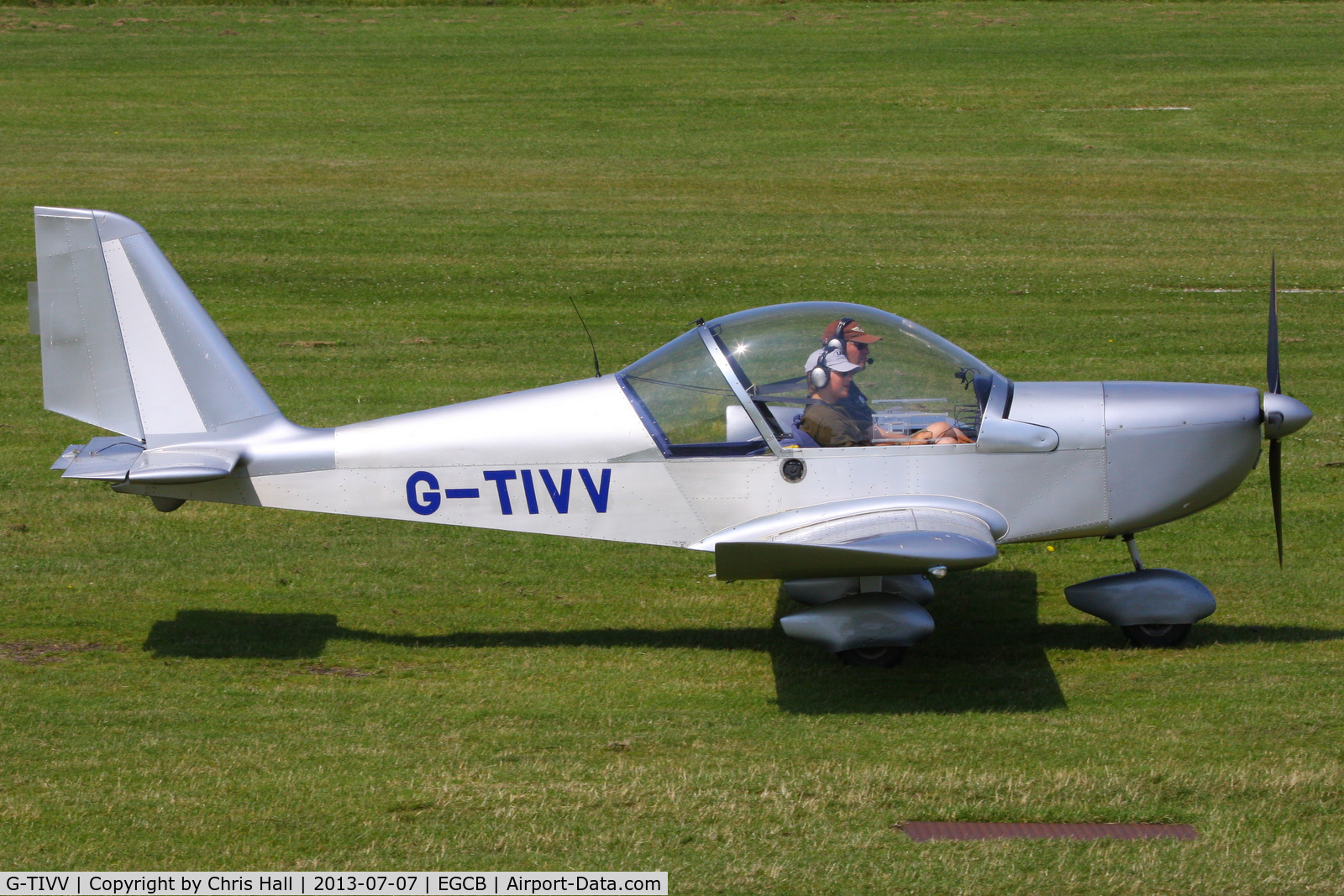 G-TIVV, 2005 Aerotechnik EV-97 Eurostar C/N PFA 315-14435, at the Barton open day and fly in