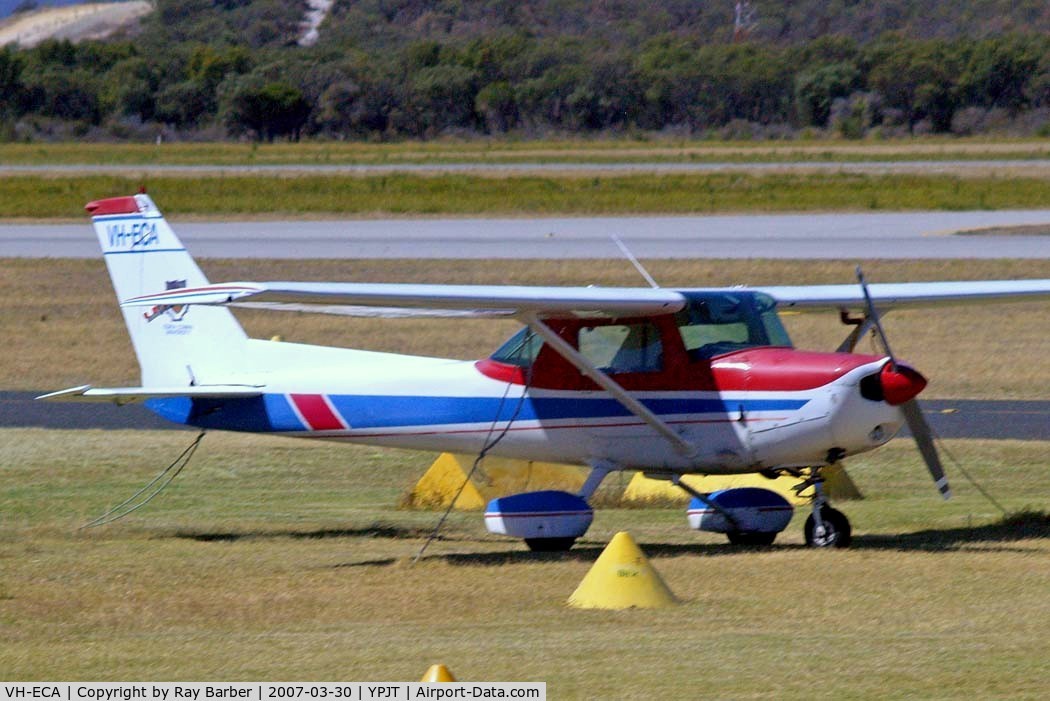 VH-ECA, 1978 Cessna 152 C/N 15281409, Cessna 152 [152-81409] Perth-Jandakot~VH 30/03/2007