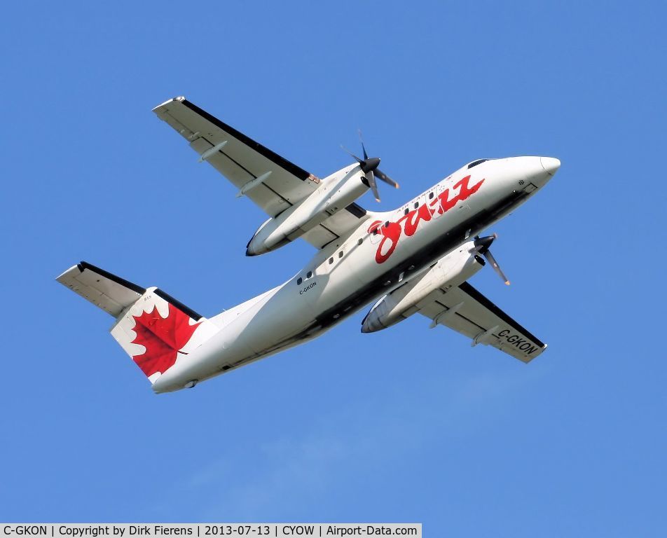 C-GKON, 1988 De Havilland Canada DHC-8-102 Dash 8 C/N 130, Leaving rwy 7 for Montreal (CYUL).