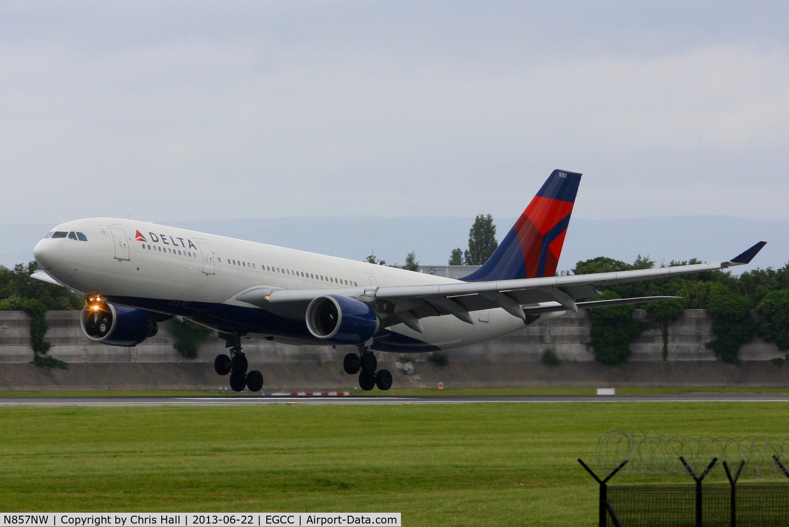 N857NW, 2004 Airbus A330-223 C/N 0633, Delta