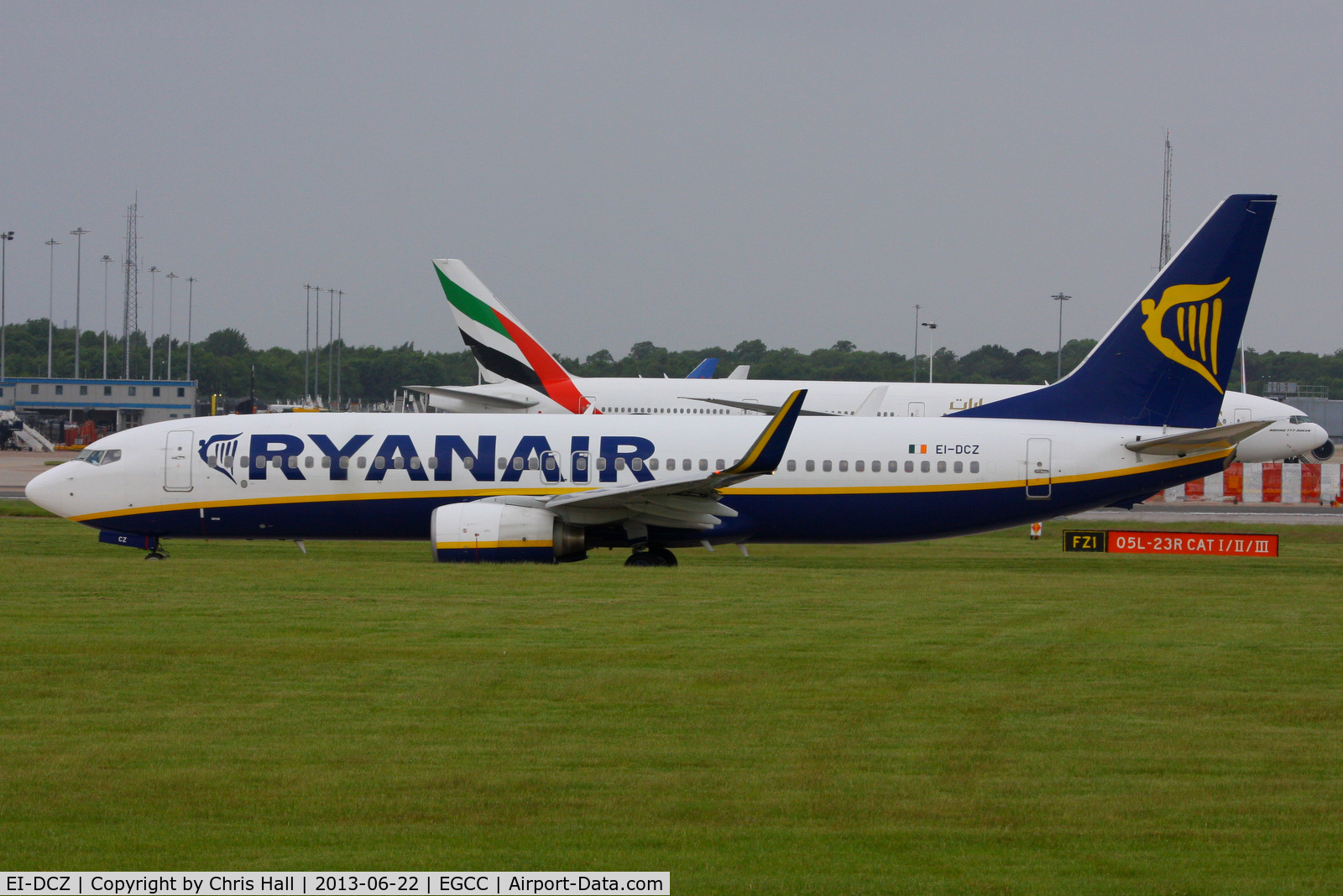 EI-DCZ, 2004 Boeing 737-8AS C/N 33815, Ryanair