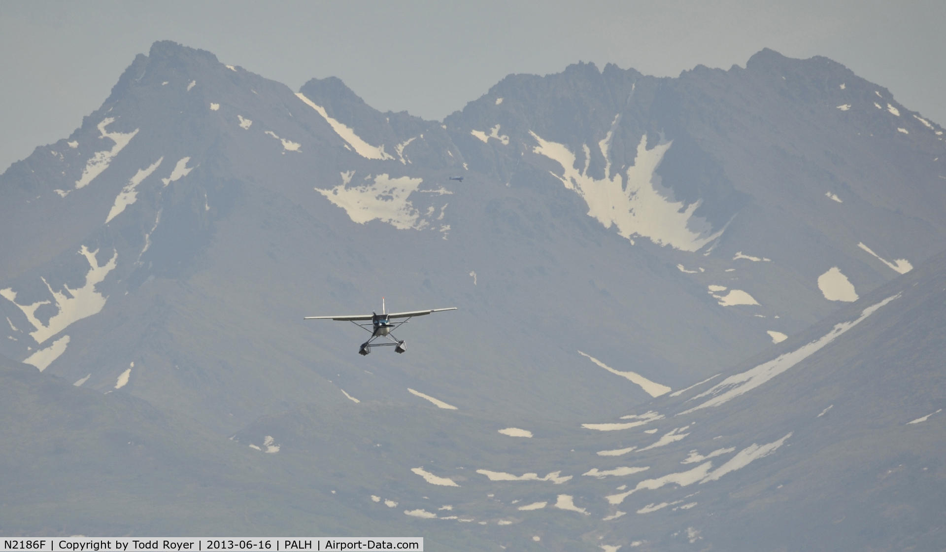 N2186F, 1965 Cessna U206 Super Skywagon C/N U206-0386, On final to Lake Hood Seaplane Base