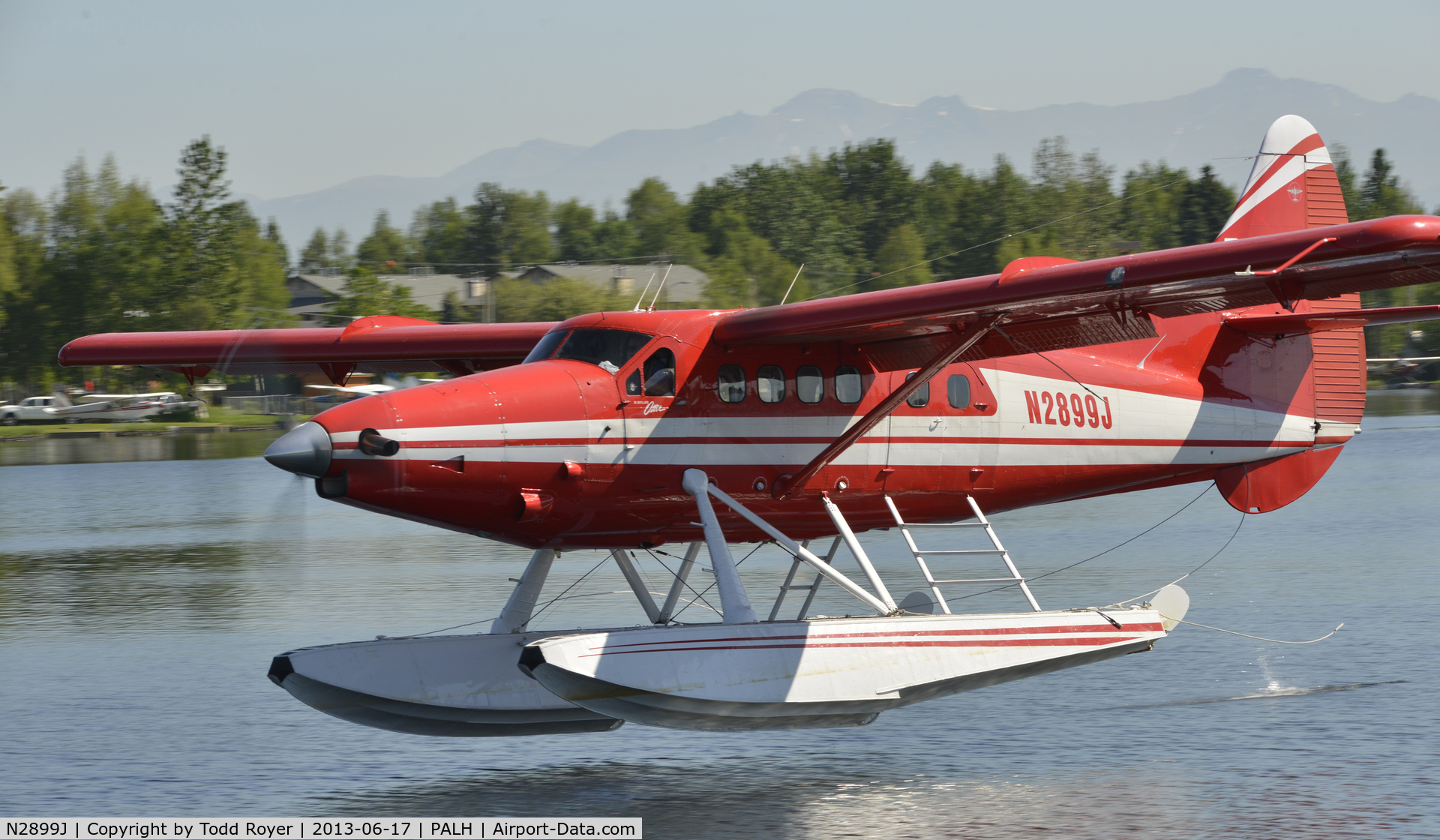 N2899J, 1961 De Havilland Canada DHC-3 Turbo Otter C/N 425, Landing at Lake Hood