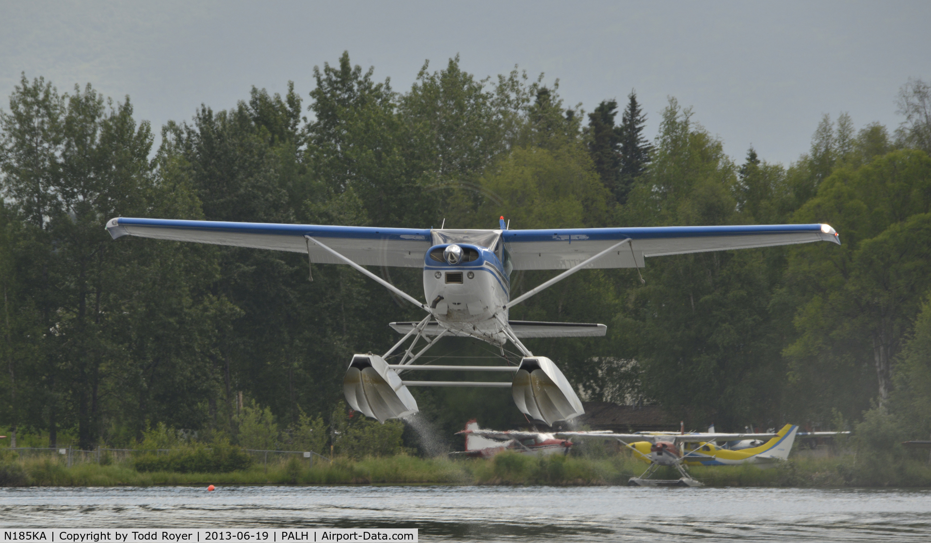 N185KA, 1979 Cessna A185F Skywagon 185 C/N 18503932, Departing Lake Hood