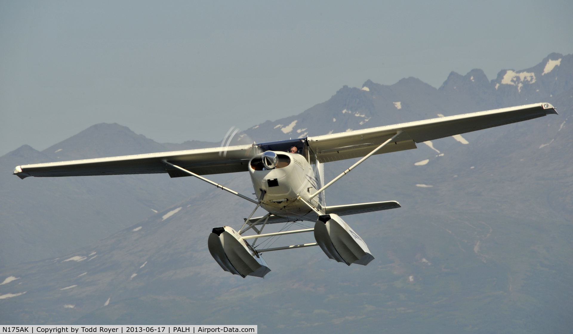 N175AK, 1960 Cessna 175A Skylark C/N 56628, Landing at Lake Hood