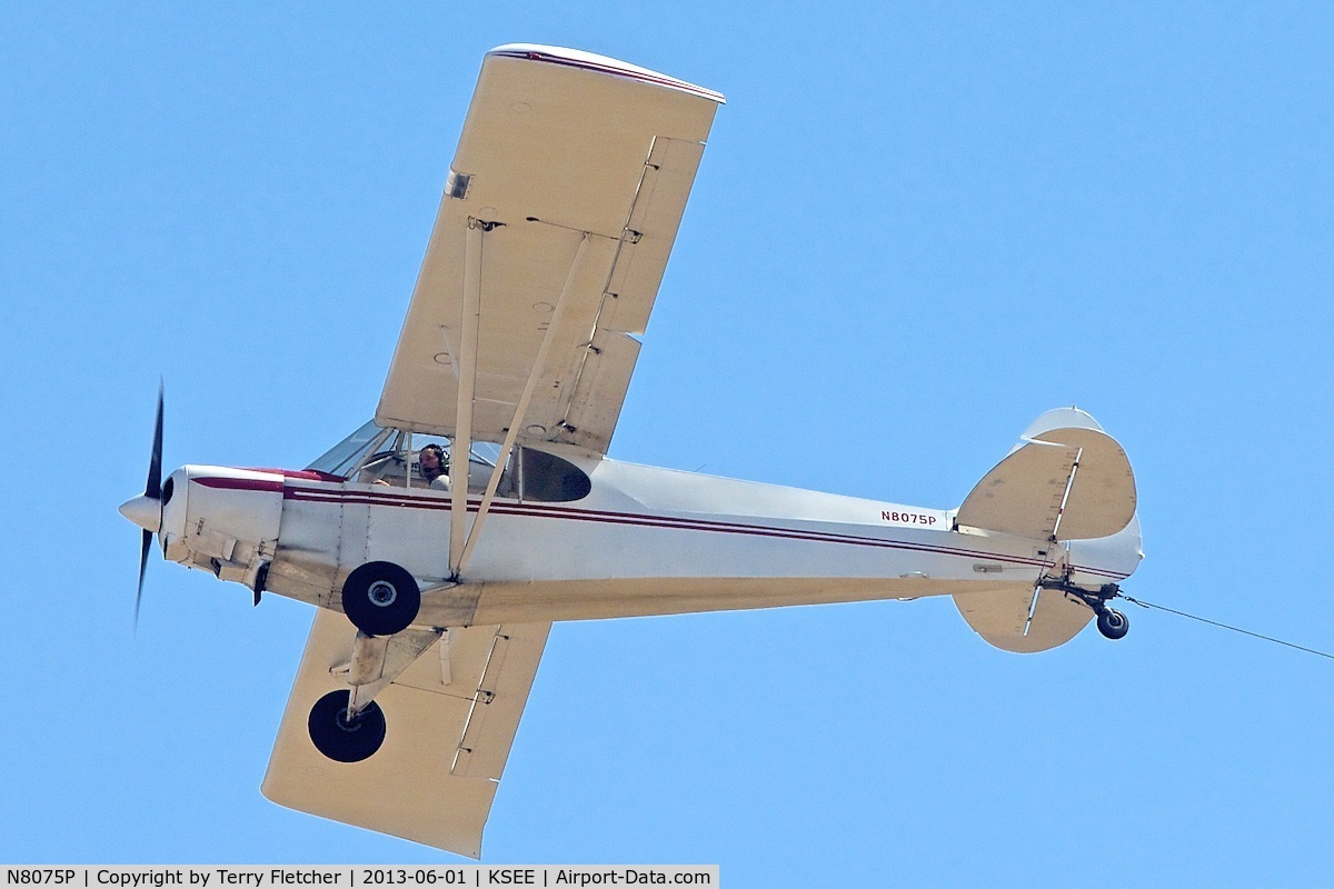 N8075P, 1963 Piper PA-18-150 Super Cub C/N 18-8050, Banner Towing At 2013 Wings Over Gillespie Airshow in San Diego , California