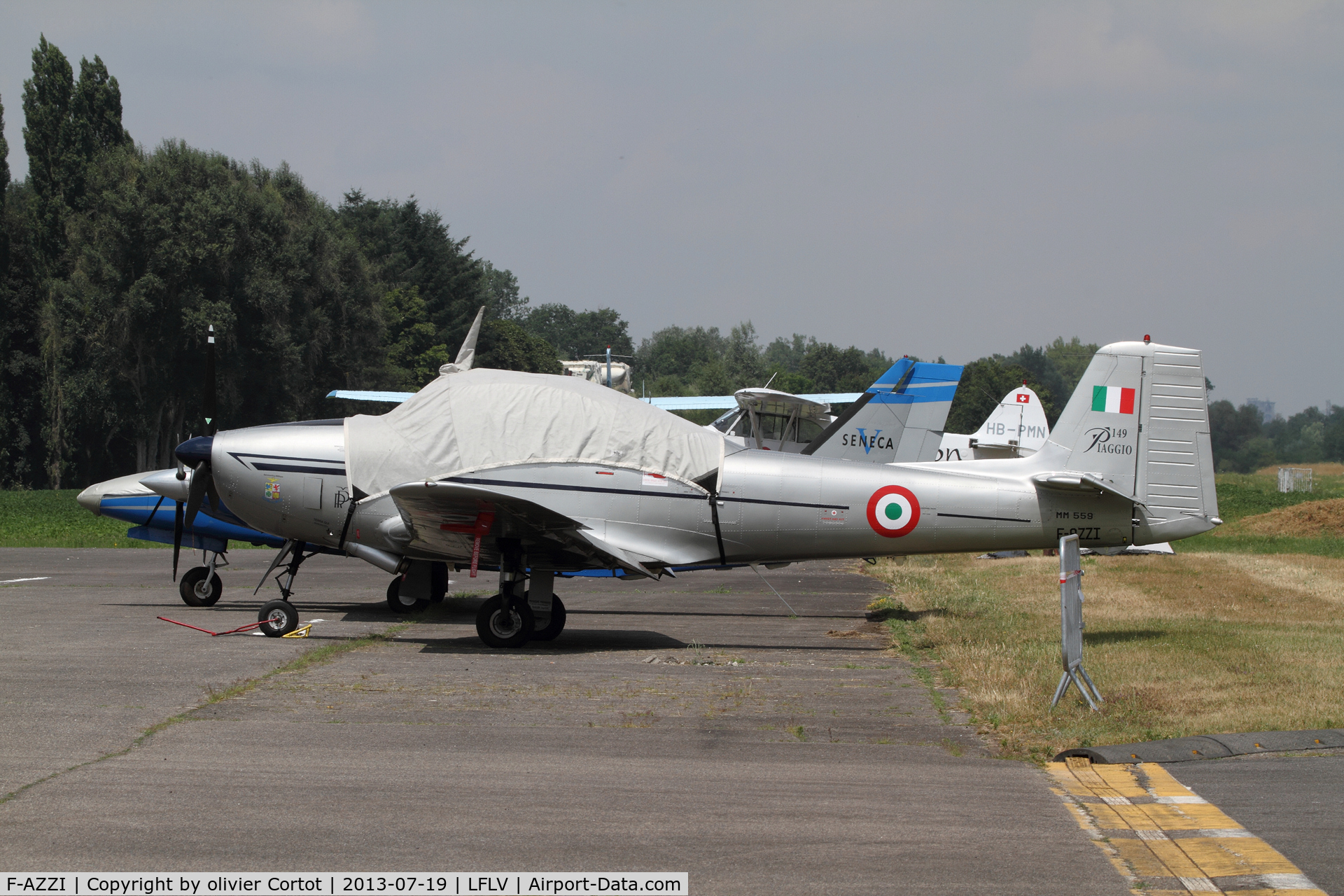 F-AZZI, 1960 Focke-Wulf FWP-149D C/N 153, Vichy RSA