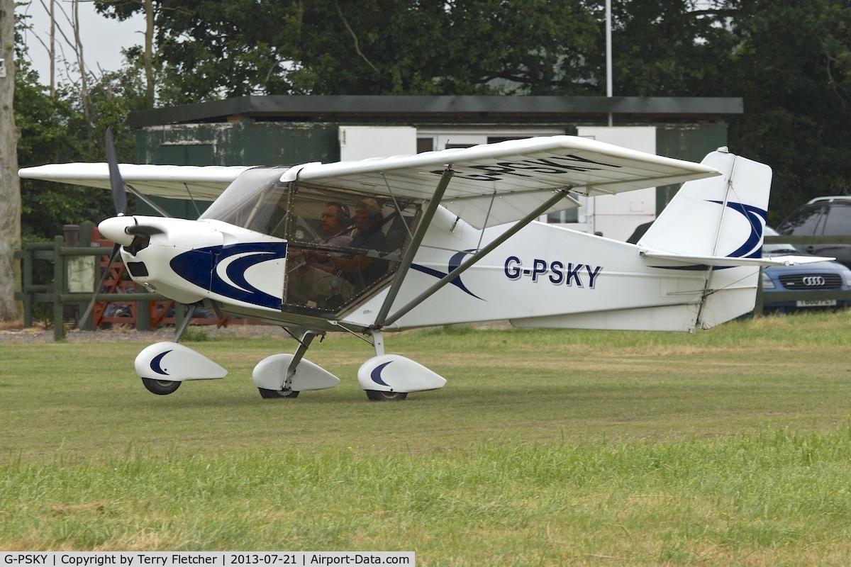 G-PSKY, 2005 Best Off Skyranger 912S(1) C/N BMAA/HB/430, At 2013 Stoke Golding Stakeout