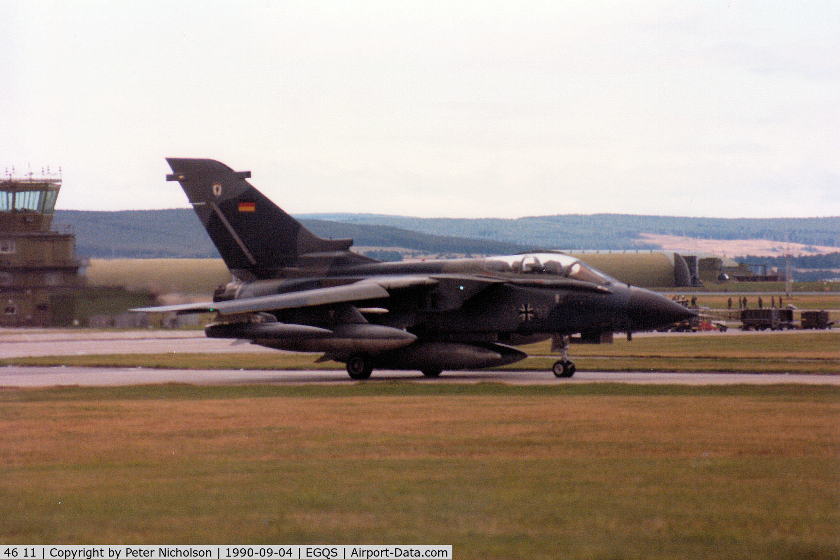 46 11, Panavia Tornado IDS C/N 769/GS244/4311, Tornado IDS of Marineflieger MFG-1 preparing to join the active runway at RAF Lossiemouth in September 1990.