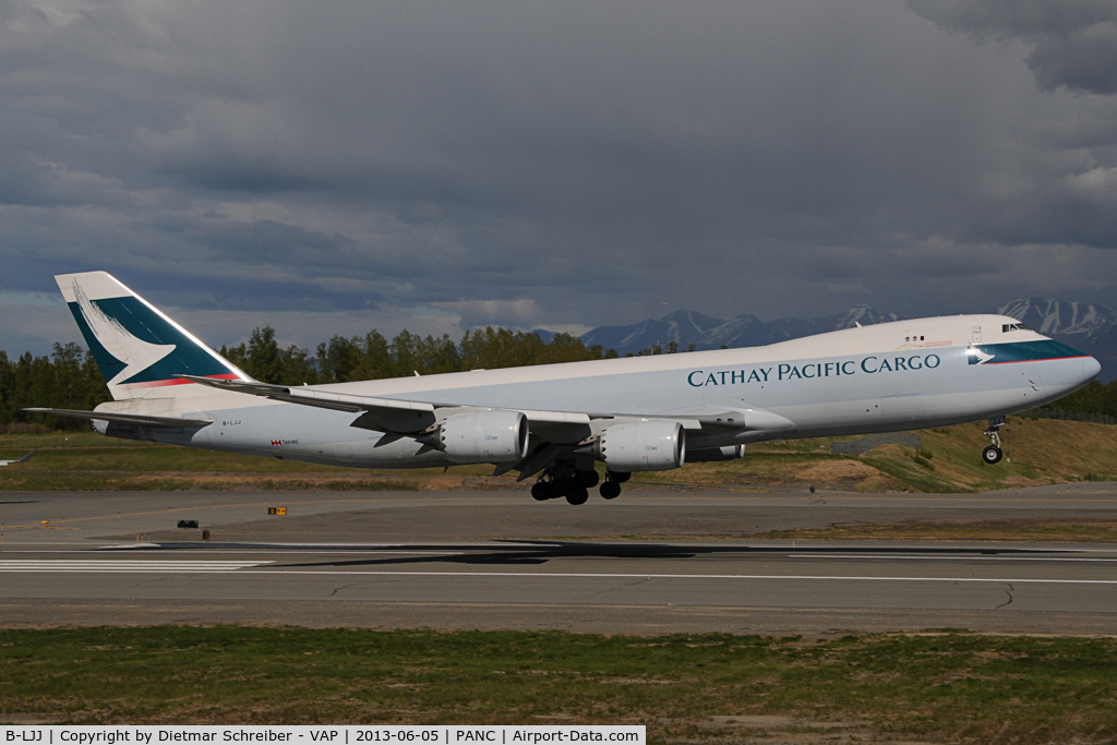 B-LJJ, 2012 Boeing 747-867F/SCD C/N 39246, Cathay Pacific Boeing 747-8