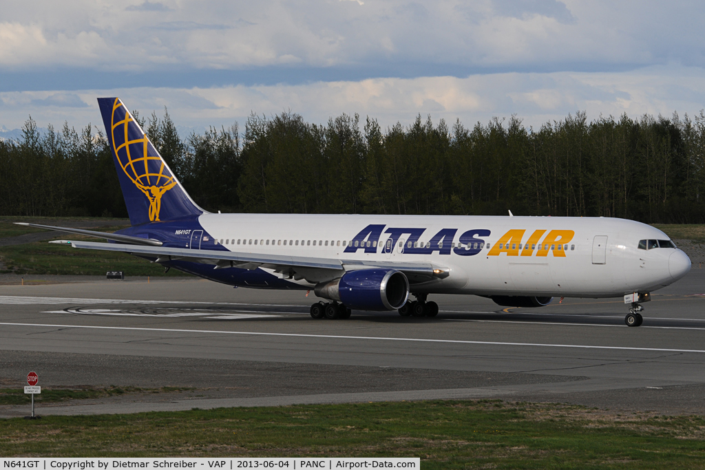 N641GT, Boeing 767-38E C/N 25132, Atlas Air Boeing 767-300