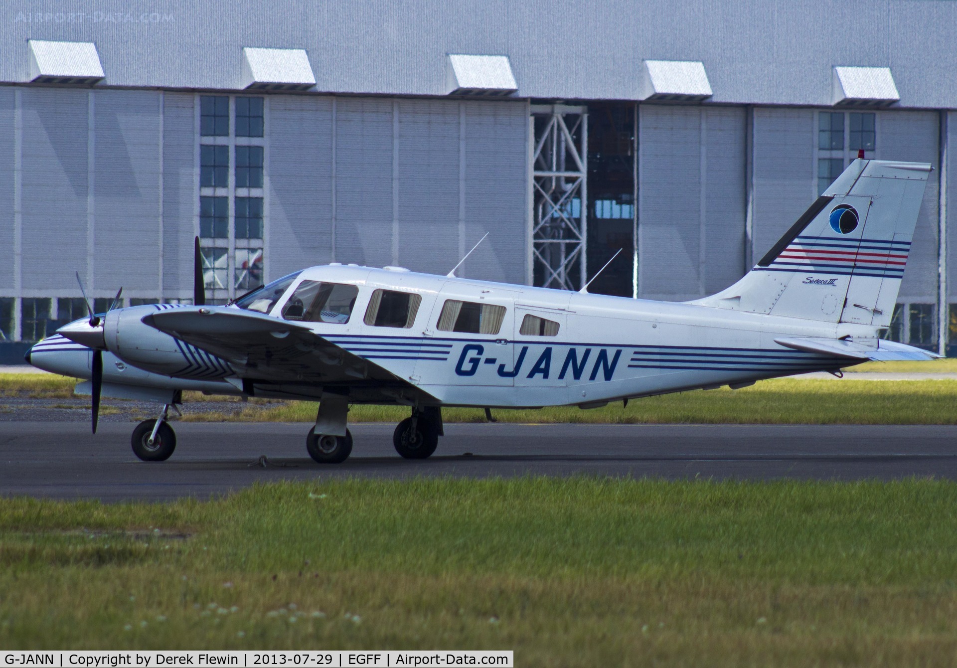 G-JANN, 1988 Piper PA-34-220T Seneca III C/N 34-33133, St Athan based PA-34-220T Seneca III.