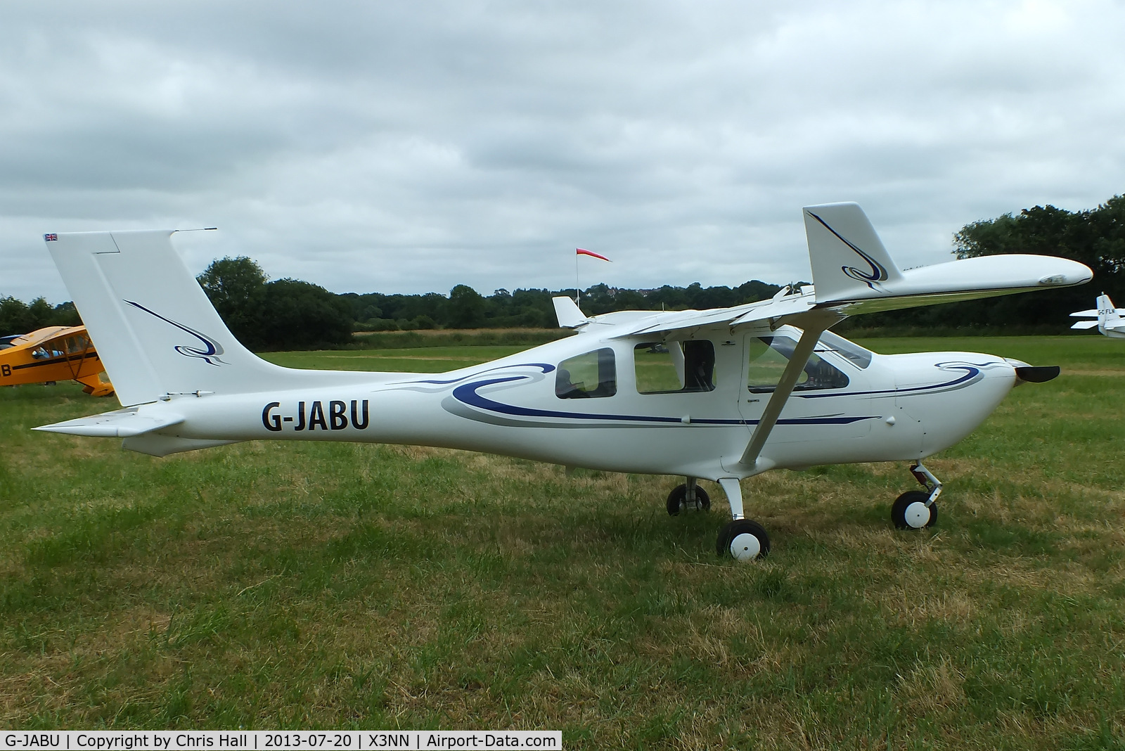 G-JABU, 2006 Jabiru J430 C/N PFA 336-14515, at the Stoke Golding stakeout 2013