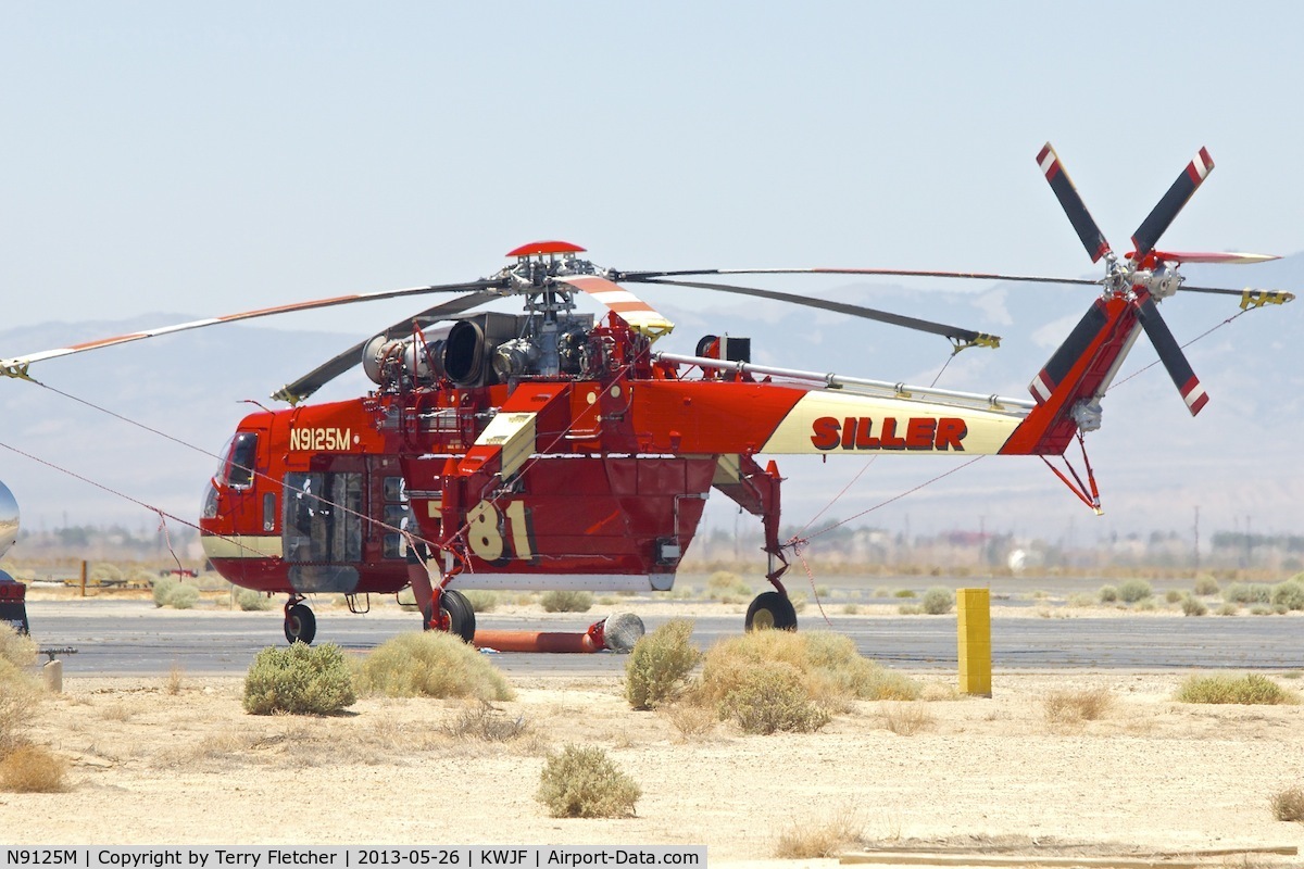 N9125M, 1994 Sikorsky CH-54A Tarhe C/N 64-057, at Lancaster Fox Field , California